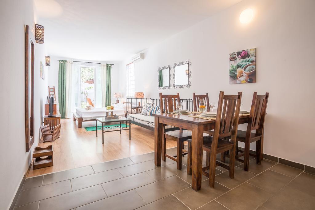 Zlatni Bol Apartments Номер фото