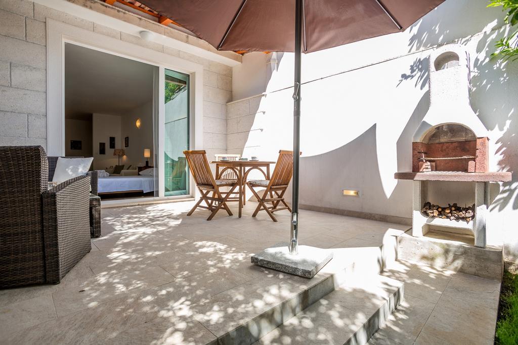 Zlatni Bol Apartments Екстер'єр фото